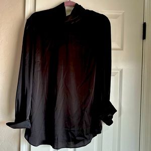 Ann Taylor. NWT black tie in back blouse L